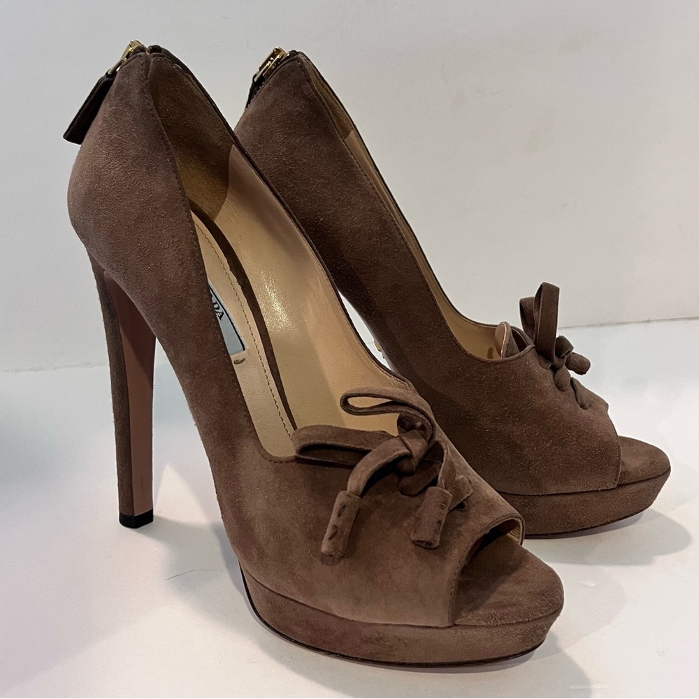 Prada Women’s 39.5 Brown Leather Suede Peep Toe High Heel Pumps - Picture 1 of 16